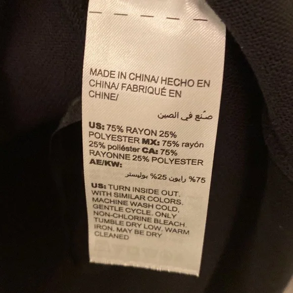 π HP π Chicoβs Black Boat Neck Long Sleeve Top - Picture 7 of 8